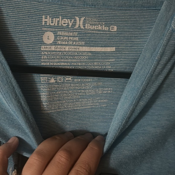 Men’s Hurley tshirt. EUC. - Picture 4 of 4